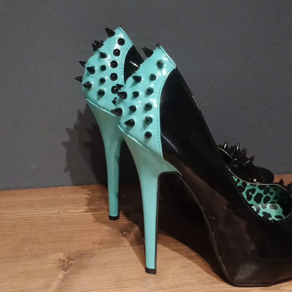 Dollhouse  heels - Picture 2 of 16